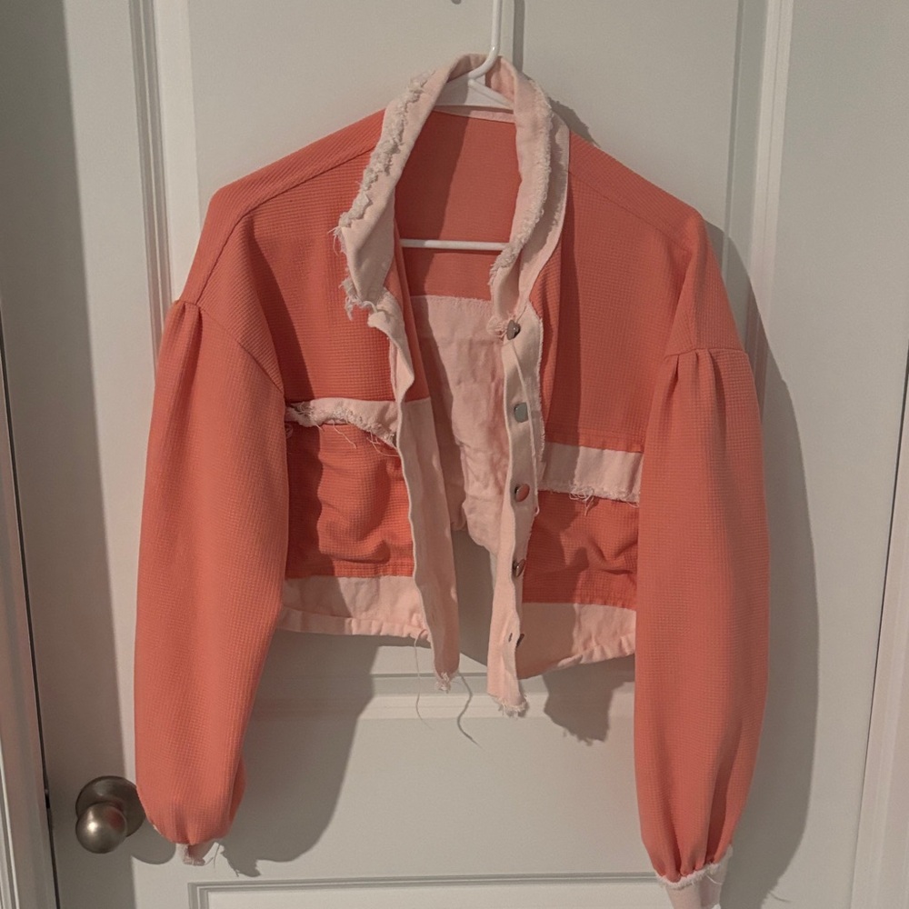 Women’s Cropped Peach Jacket with Contrast Trim